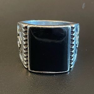 Elegant black obsidian S925 silver ring size 8